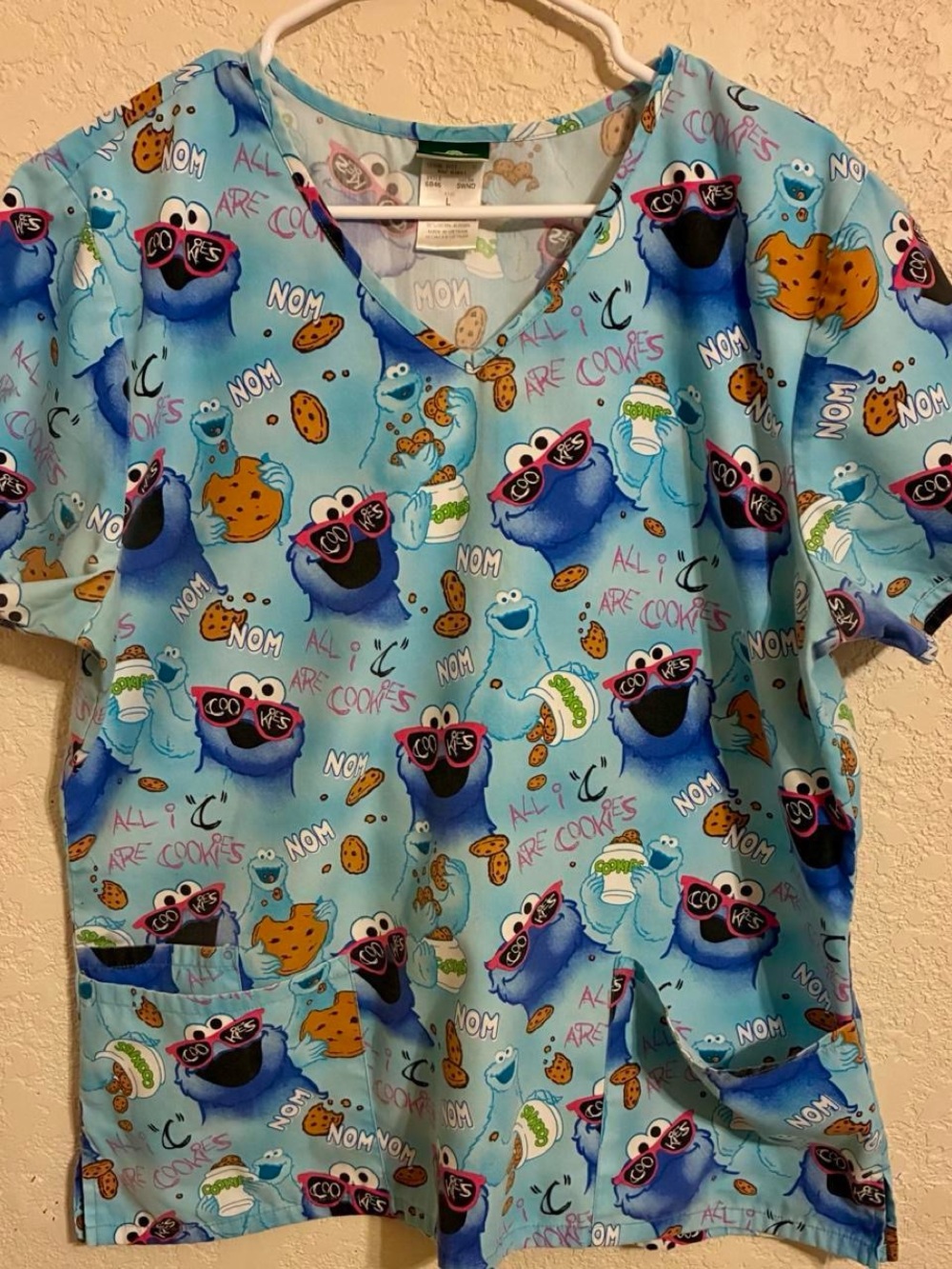 Large Vintage Sesame Street Cookie Monster Scrub Top